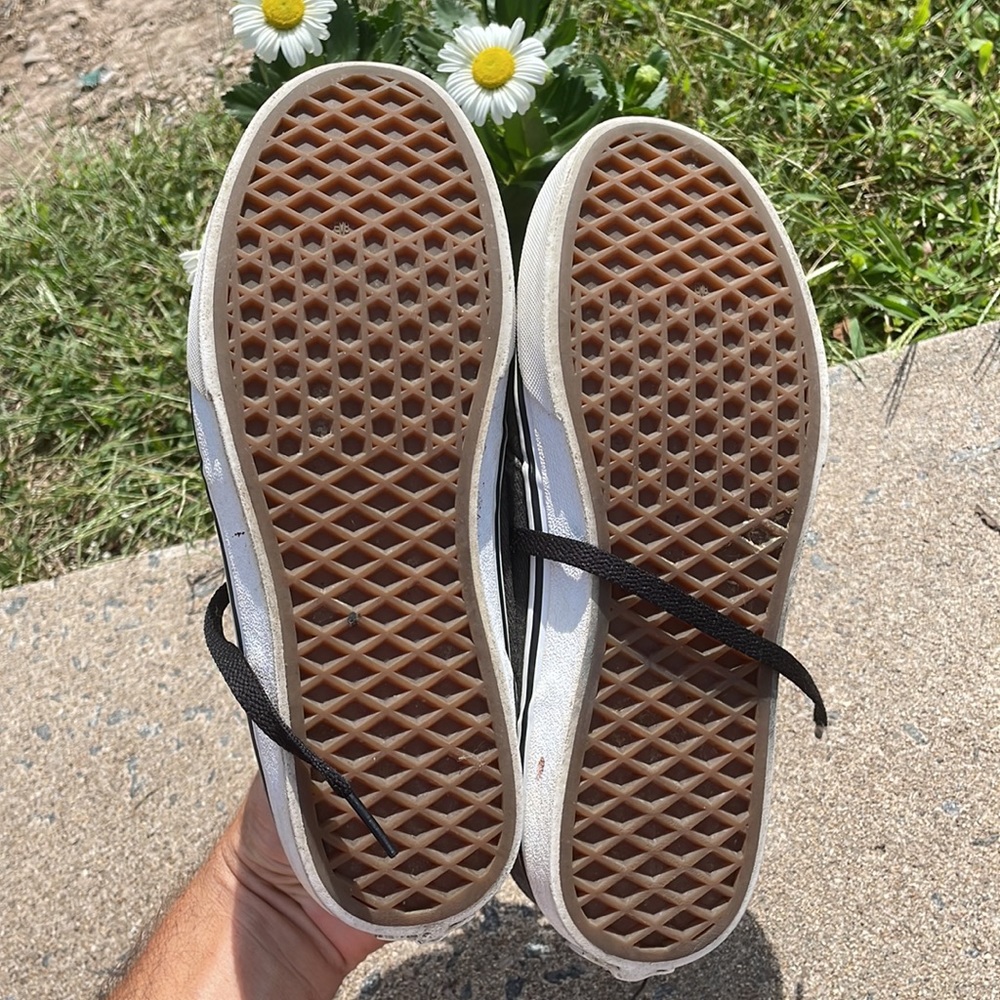 vans - Picture 6 of 6